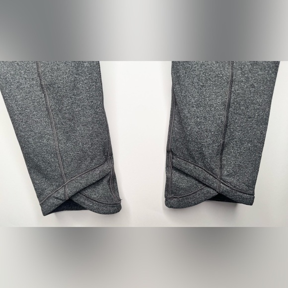 Calia Essential Crossover Capri Cropped Legging - Picture 14 of 16